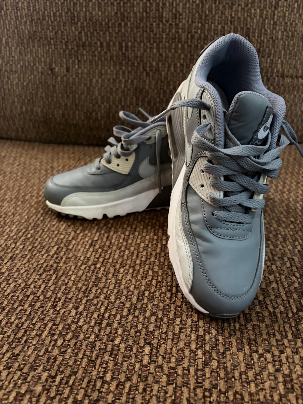 Nike Air Athletic Sneakers Size 5.5Y